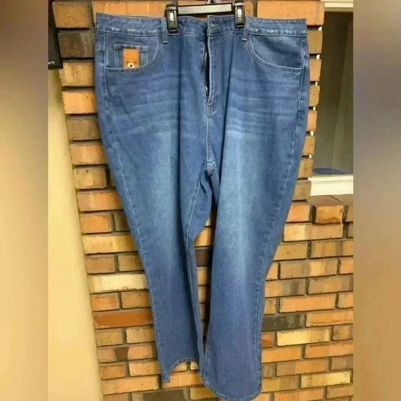 SHEIN Curve Women’s Jeans - Picture 1 of 3